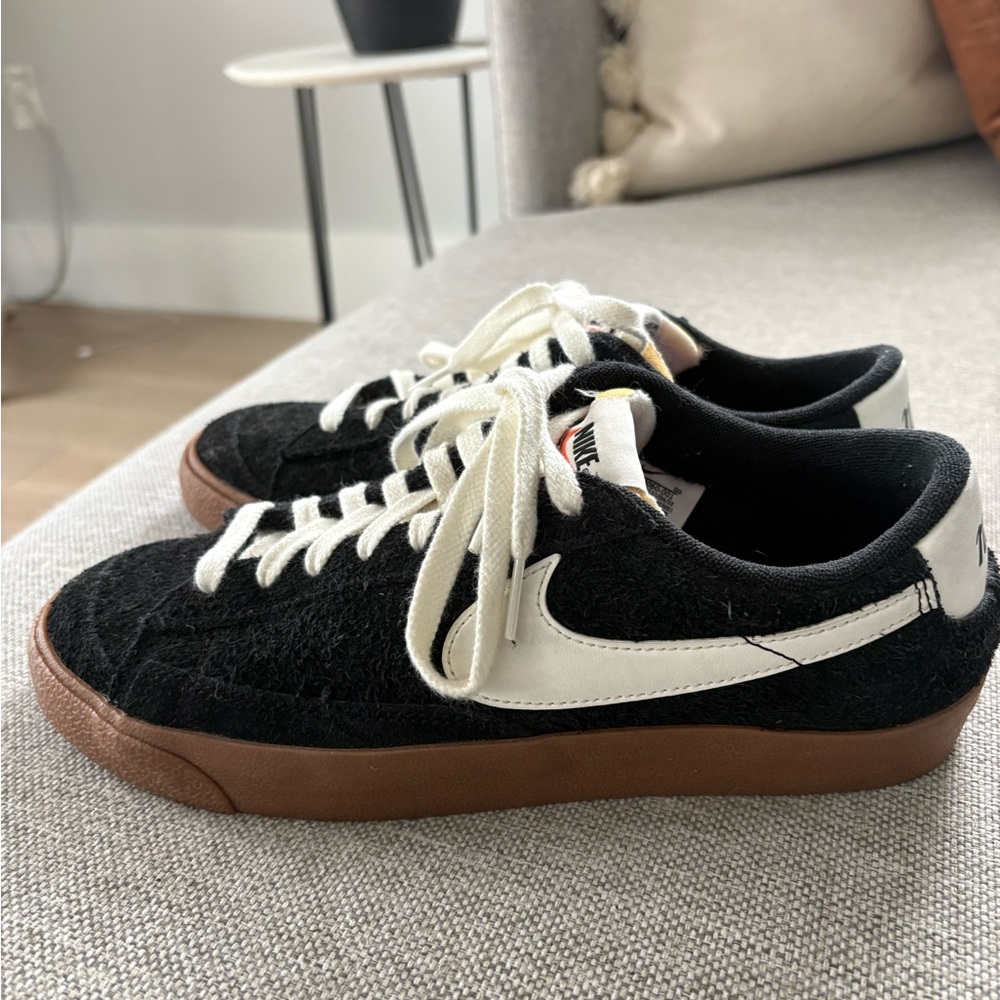 Nike blazers suede women’s 9